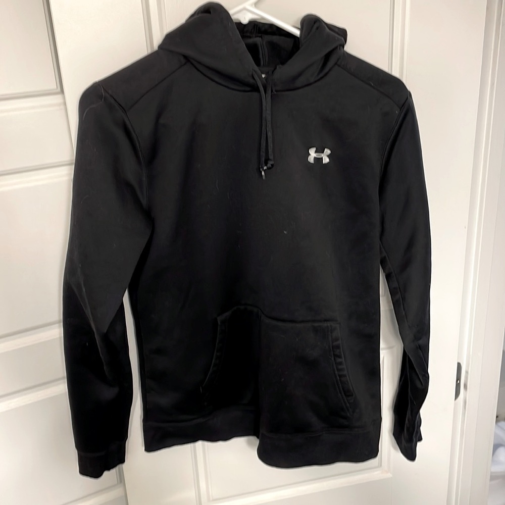 Black under armour hoodie
